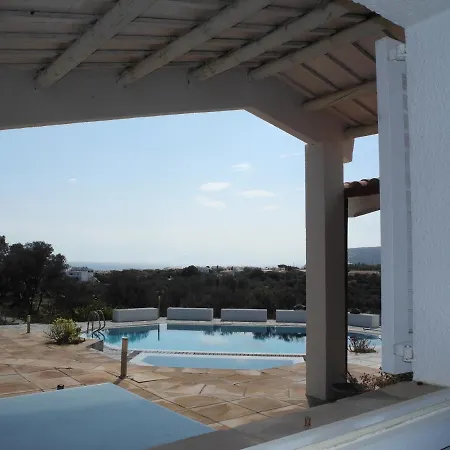 Casa con vistas y piscina-2